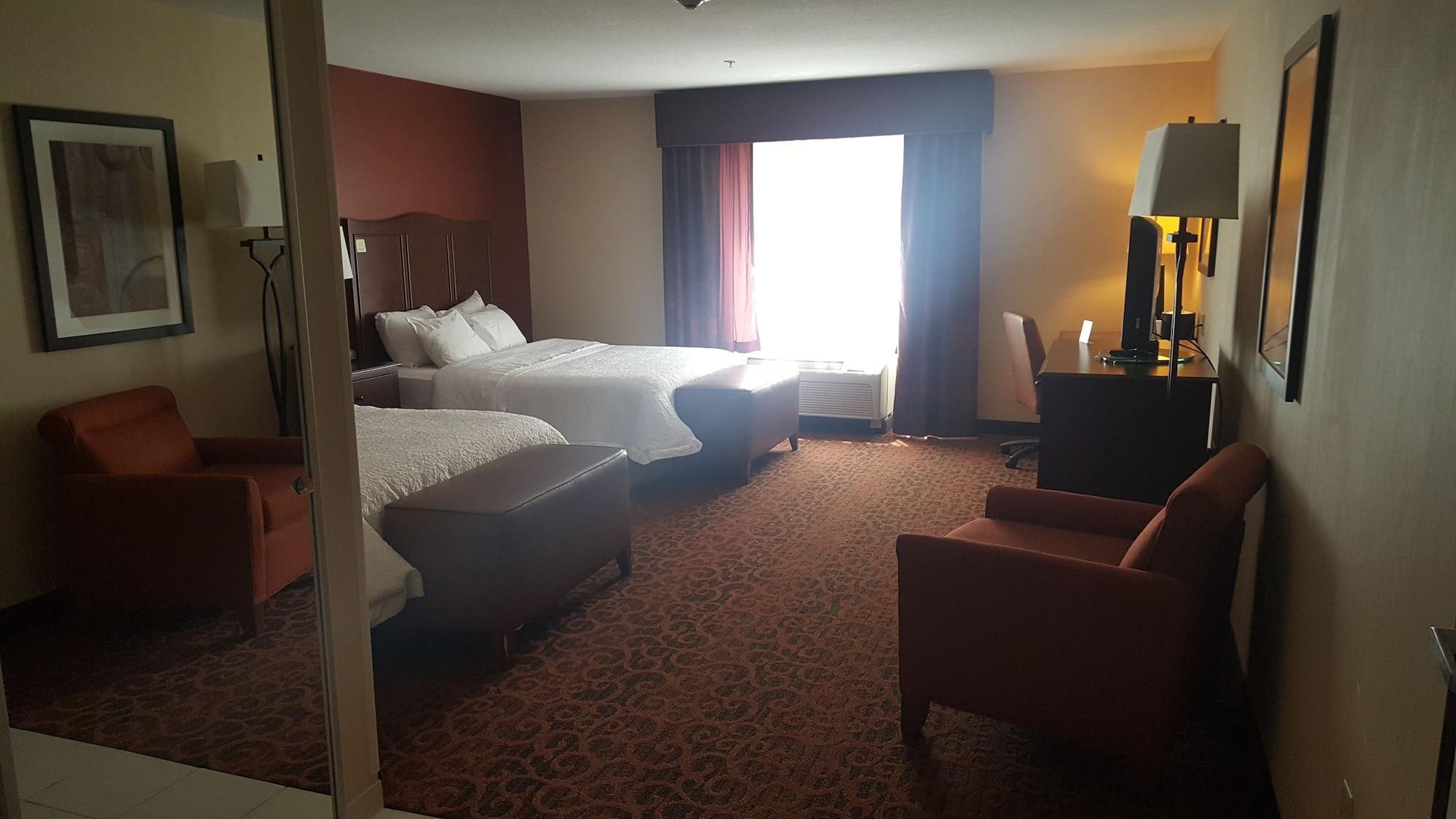 Hampton Inn And Suites Peru Luaran gambar