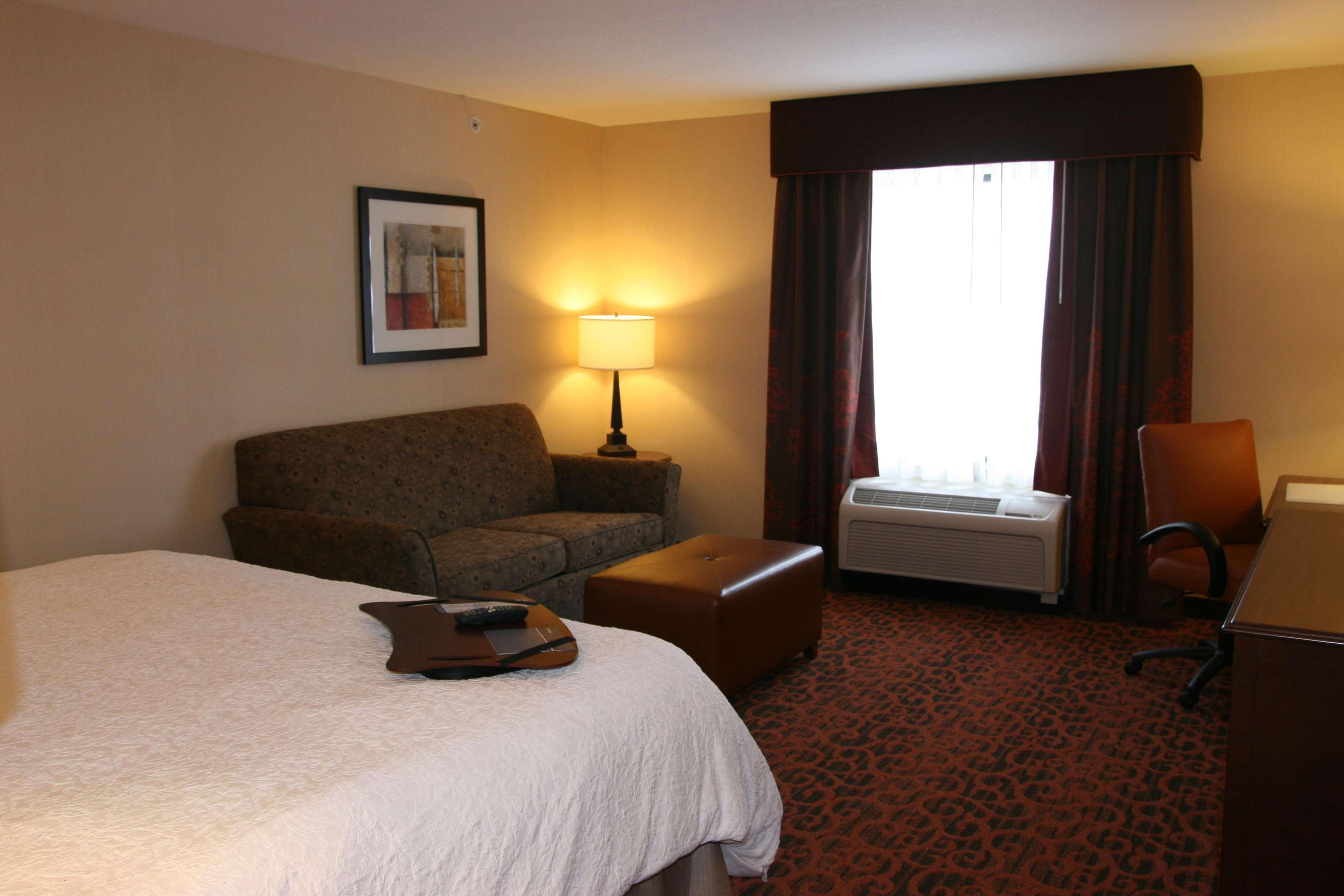 Hampton Inn And Suites Peru Bilik gambar
