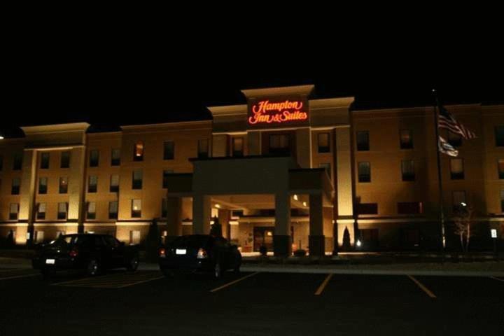 Hampton Inn And Suites Peru Luaran gambar